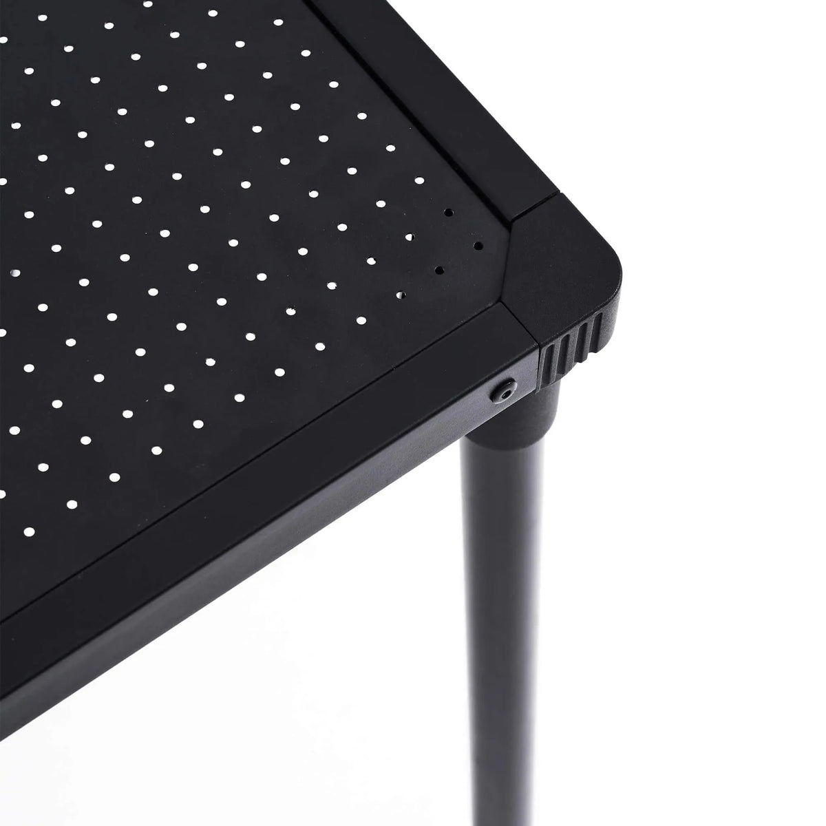 High-quality aluminum alloy frame and desktop detail of Wild Land MTS series table